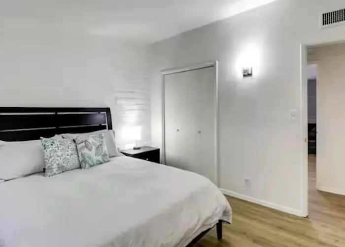 Holiday home Perfect For Travel Nurses Tucson