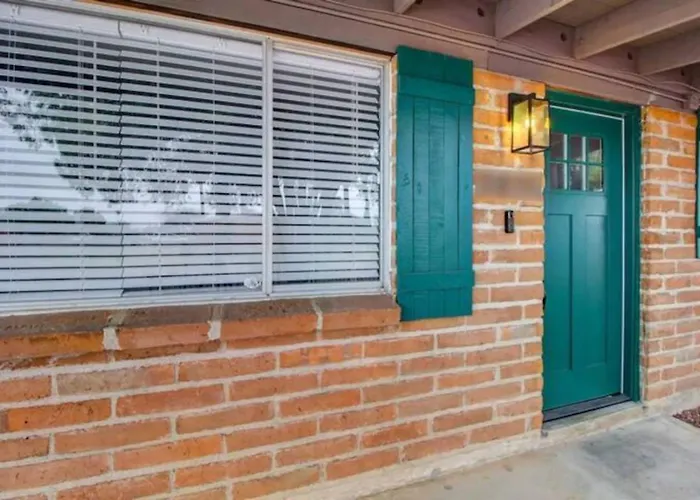 Holiday home Perfect For Travel Nurses Tucson