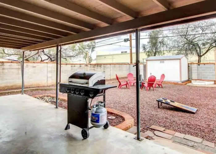 Holiday home Perfect For Travel Nurses Tucson